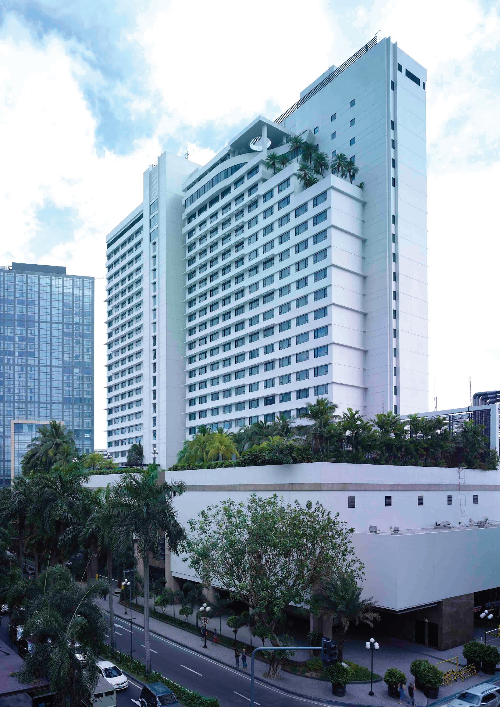 New World Makati Hotel, Manila