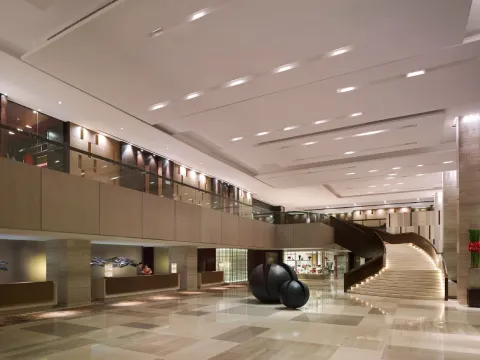 New World Makati Hotel, Manila